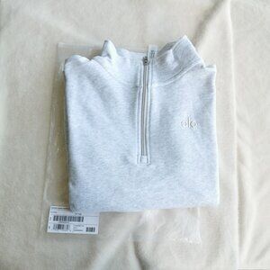 Alo Yoga Accolade 1/4 Zip Pullover Athletic Heather Grey Size S